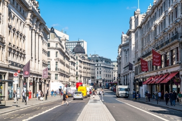 UNIVERSITY OF GREENWICH AVERY HILL CAMPUS - LONDRA -  AVERY HILL CAMPUS